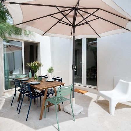 La Cala Malmousque - Magnifique Petite Maison Au Bord De L'Eau Marselha Exterior foto